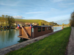 House Boat avec SPA naviguant en Champagne